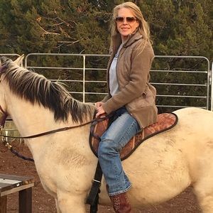 Meet your Posher, Brenda